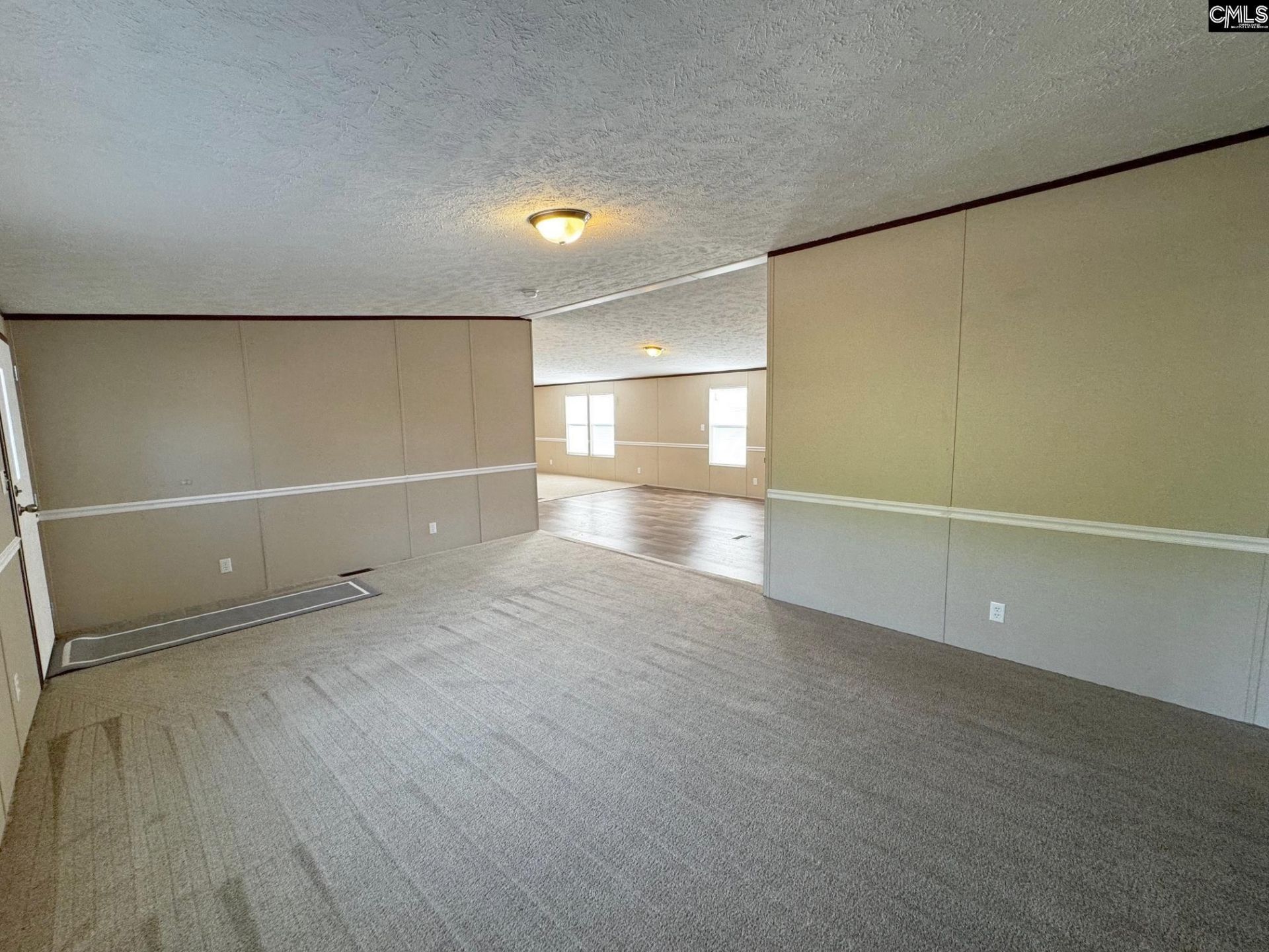 247 S Dixie Road Photo 17