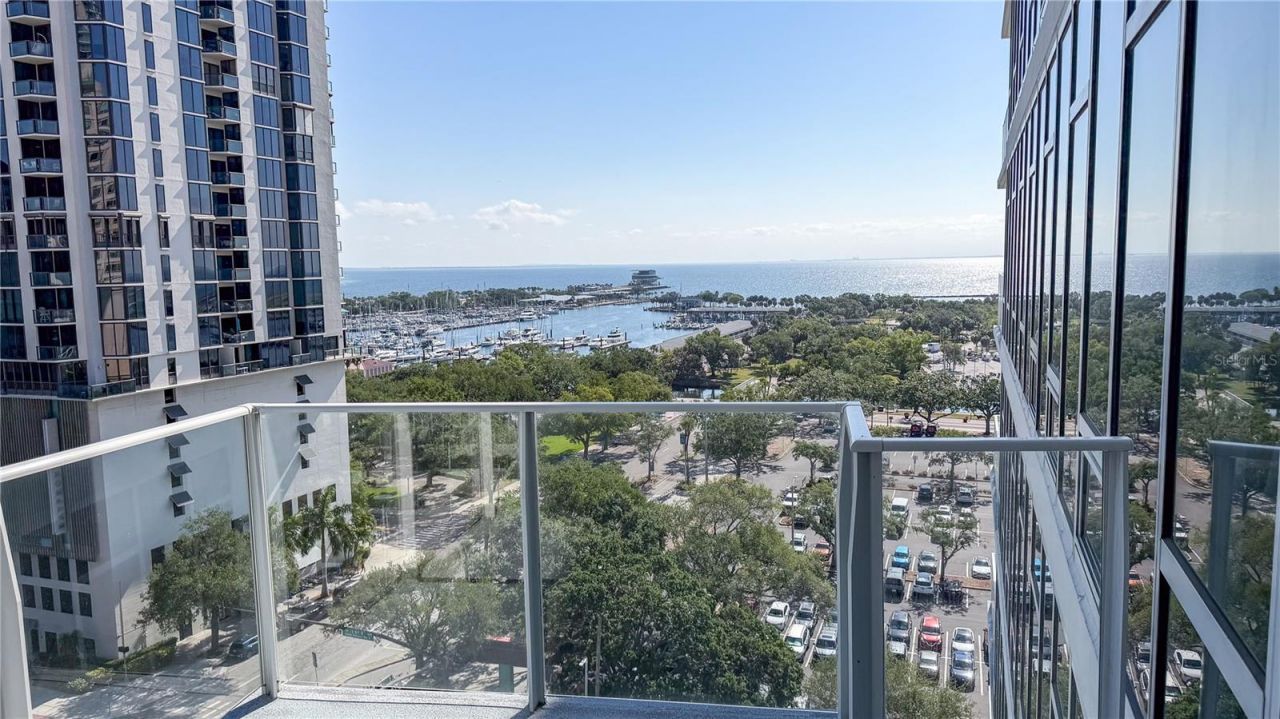 175 1st Street S, Unit 1108, Saint Petersburg, FL 33701 Photo