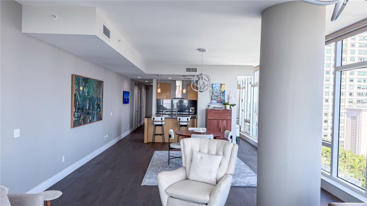 175 1st Street S, Unit 1108, Saint Petersburg, FL 33701 Photo