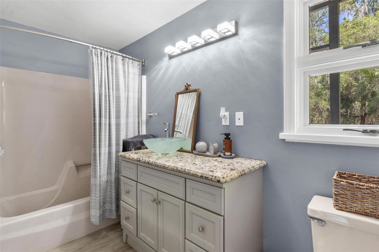 7373 Circle Drive, Lady Lake, FL 32159 Photo
