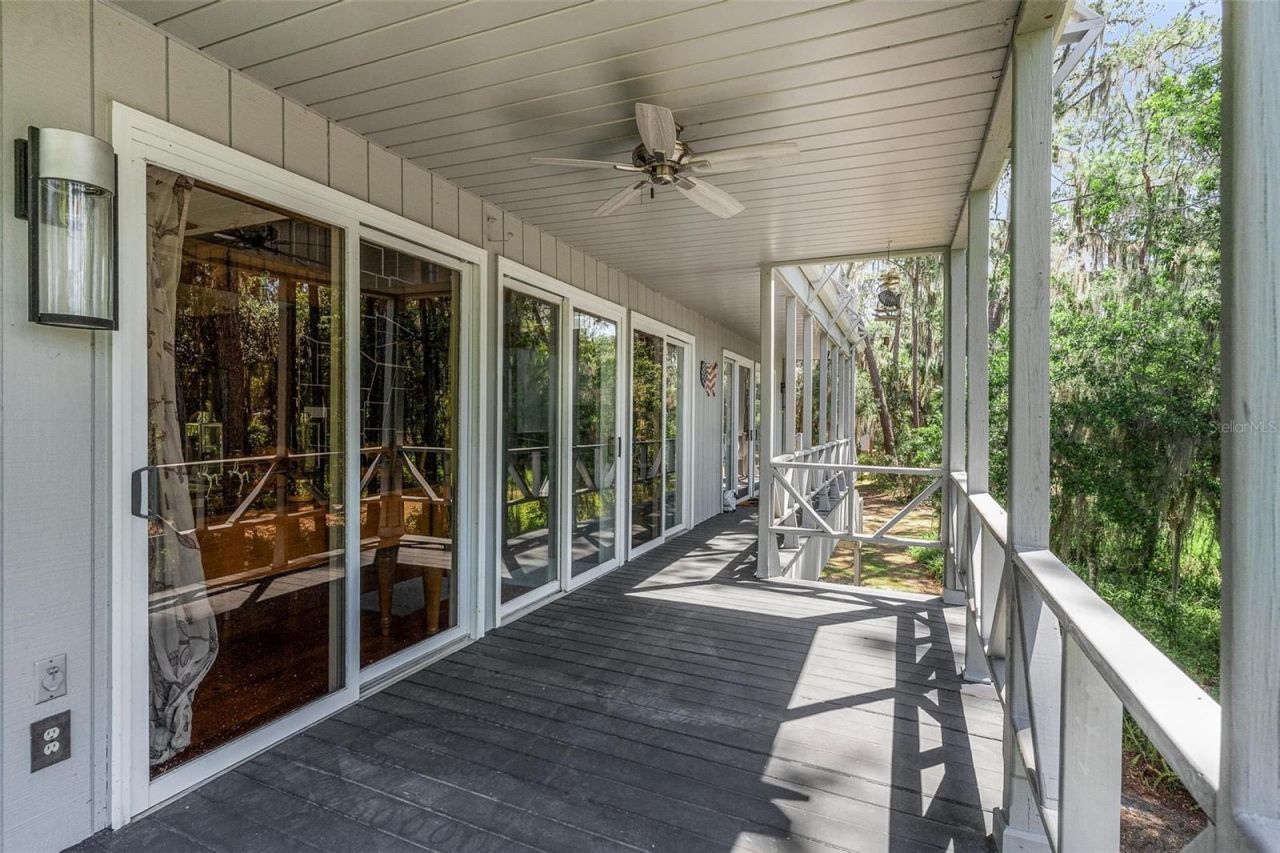7373 Circle Drive, Lady Lake, FL 32159 Photo