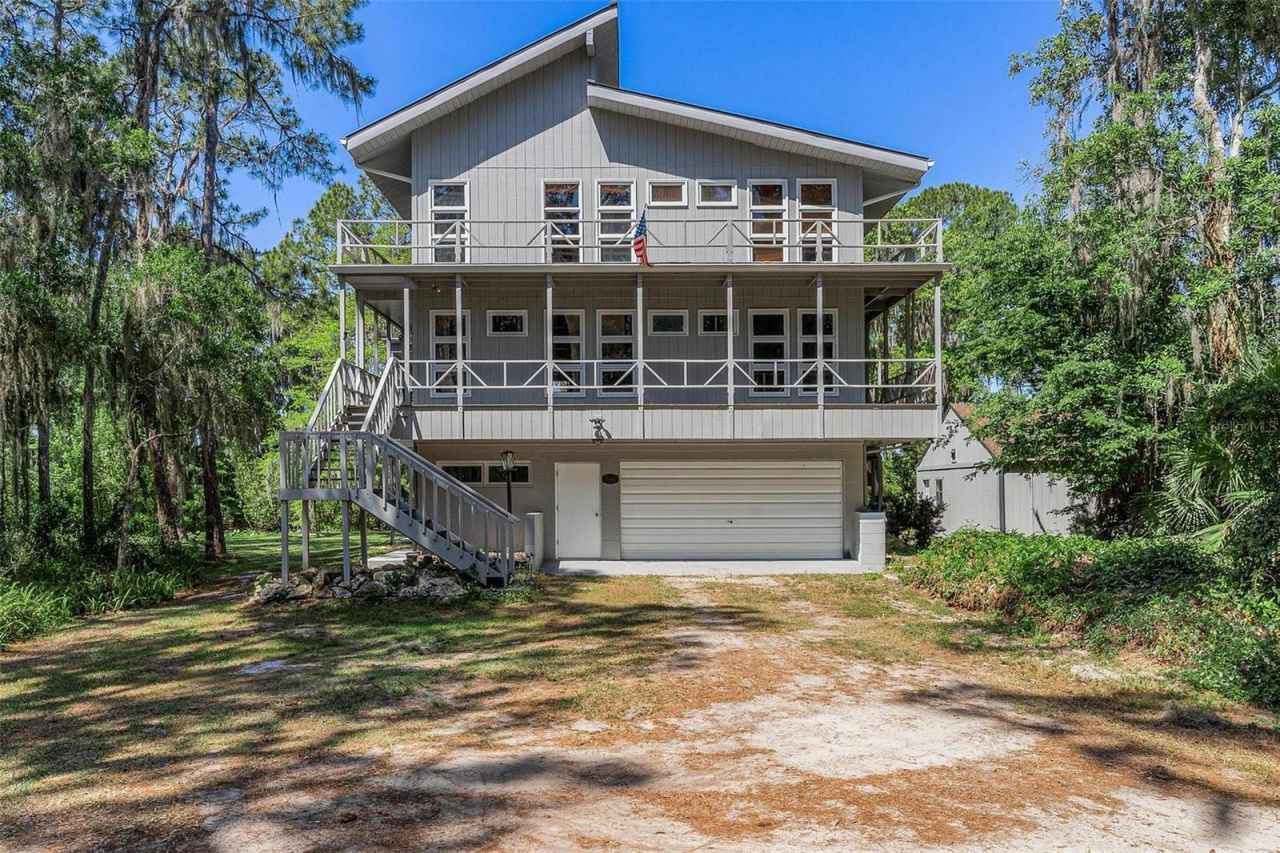 7373 Circle Drive, Lady Lake, FL 32159 Photo