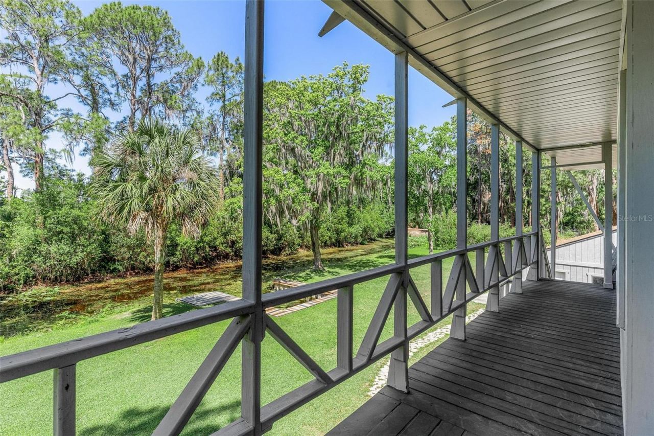 7373 Circle Drive, Lady Lake, FL 32159 Photo