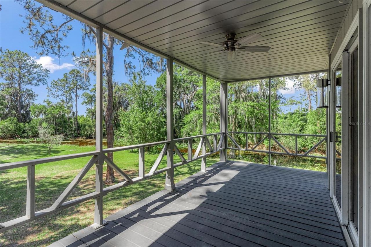 7373 Circle Drive, Lady Lake, FL 32159 Photo
