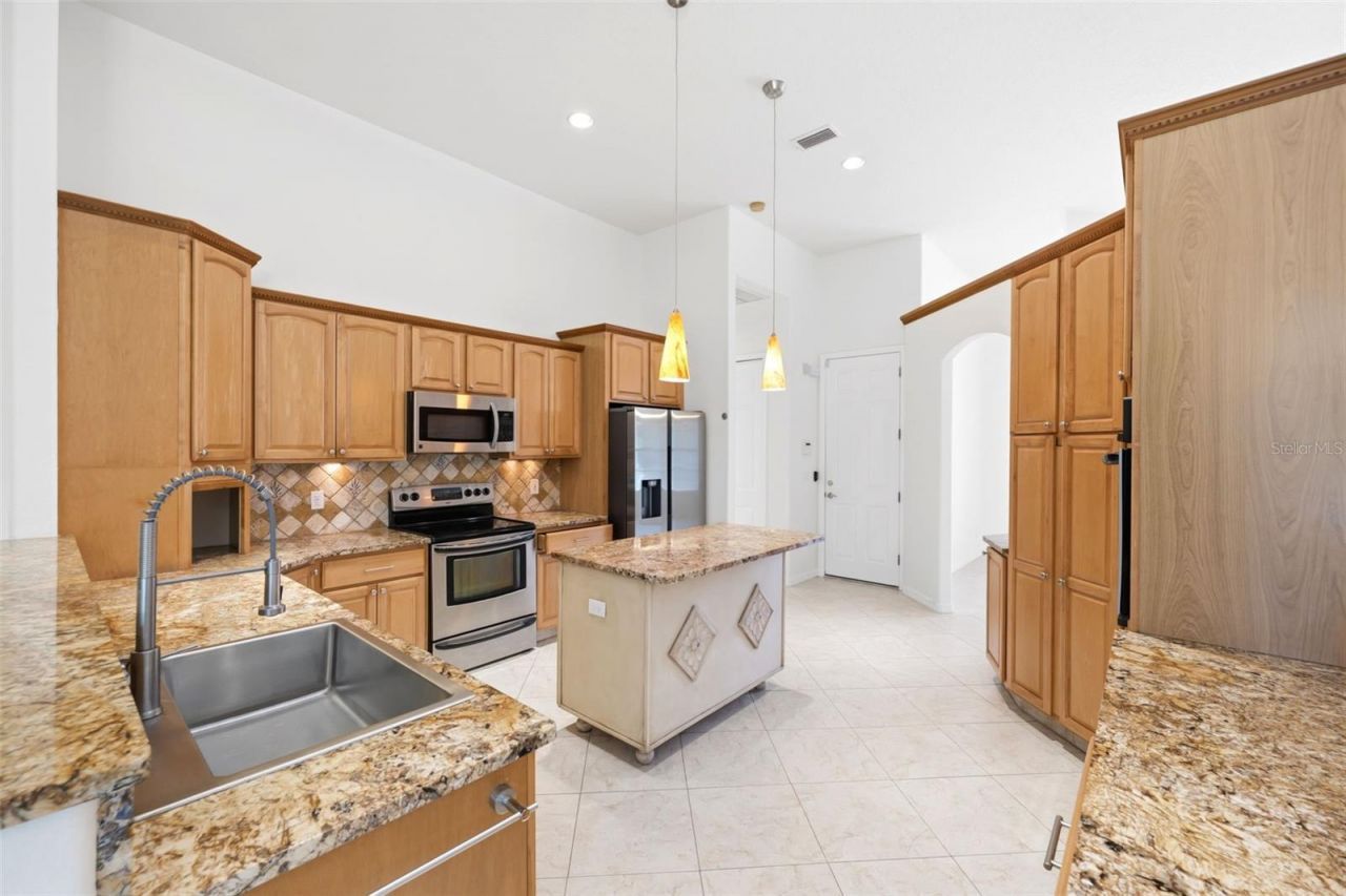 130 Linder Drive, Homosassa, FL 34446 Photo