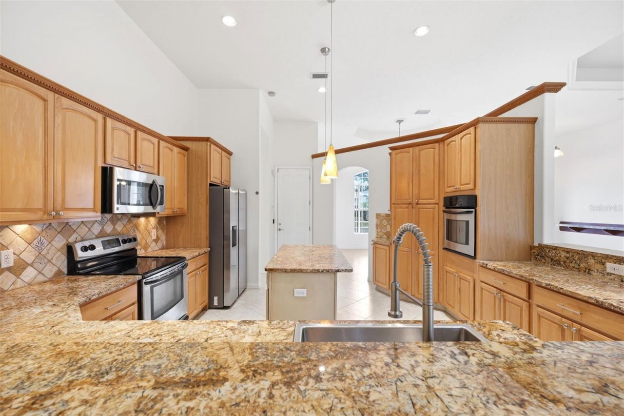 130 Linder Drive, Homosassa, FL 34446 Photo