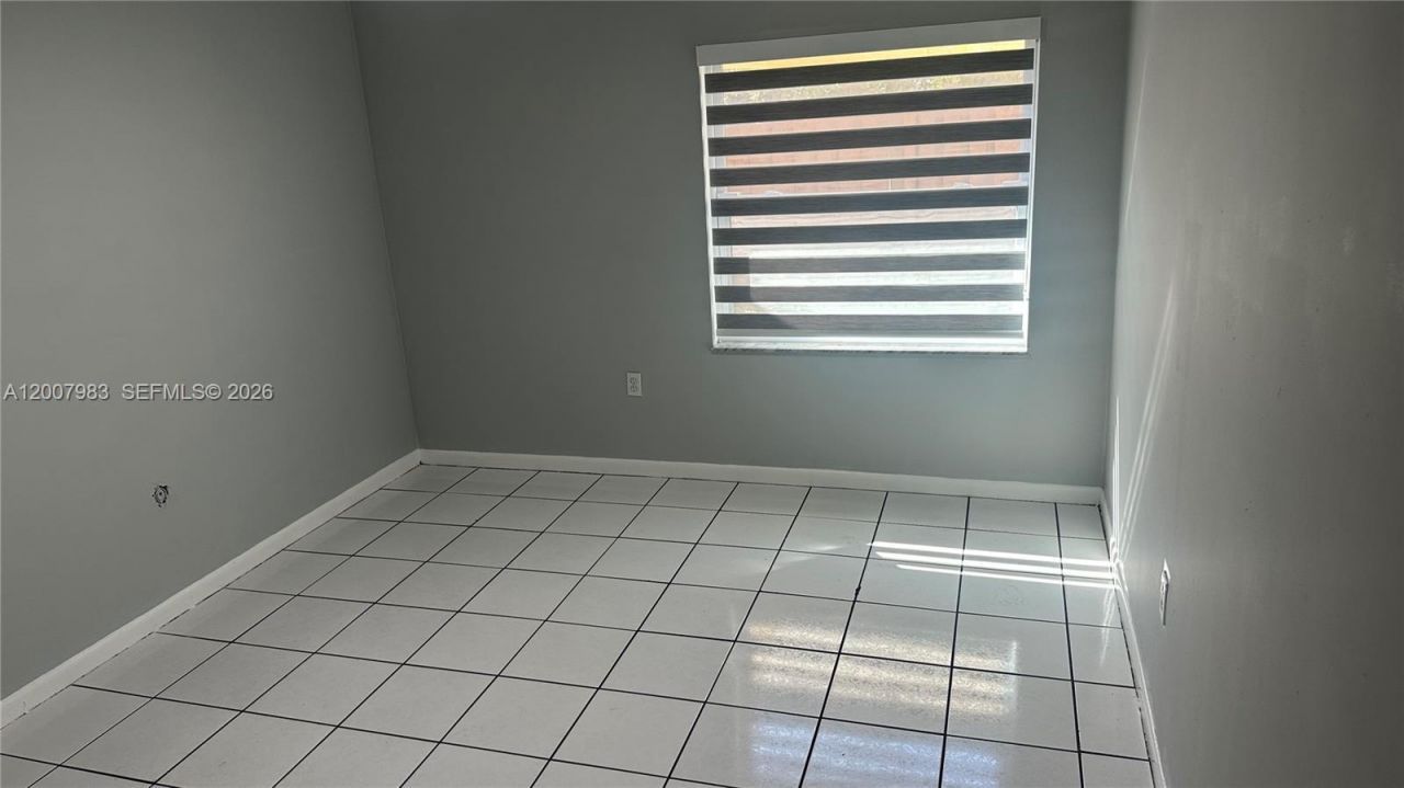 14052 SW 52nd Ter , Miami, FL 33175 Photo