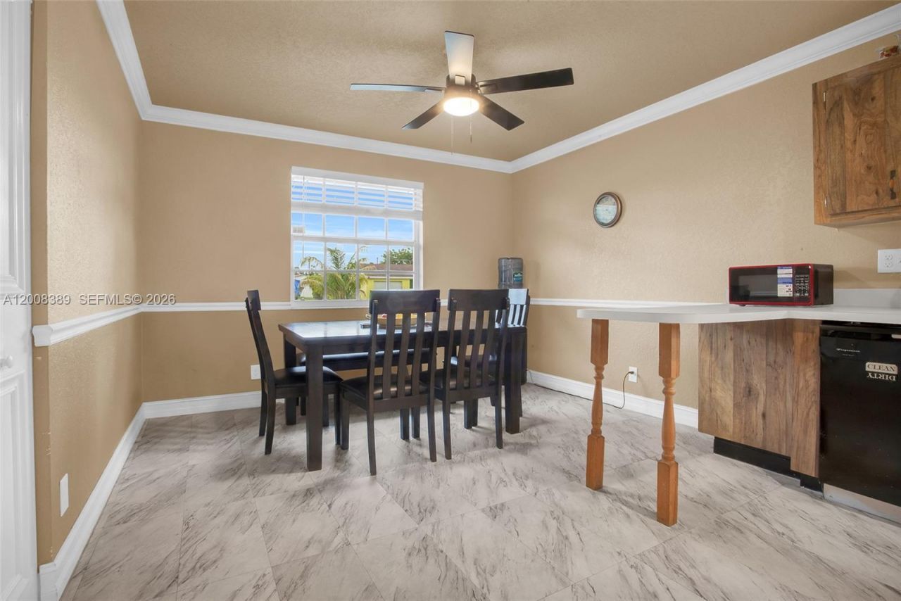7471 SW 1st St, Margate, FL 33068 Photo