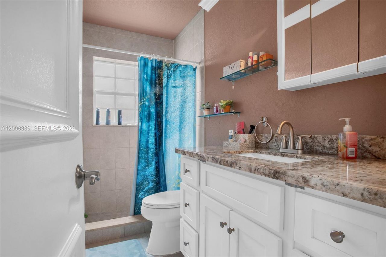 7471 SW 1st St, Margate, FL 33068 Photo