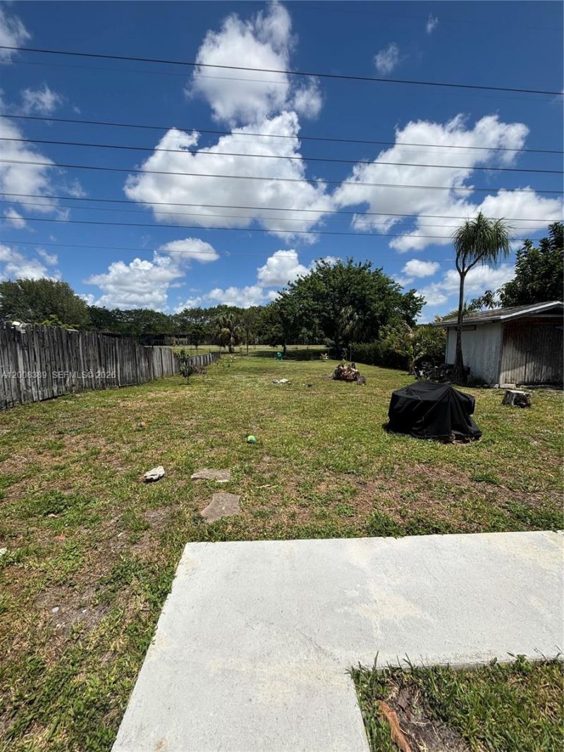 7471 SW 1st St, Margate, FL 33068 Photo