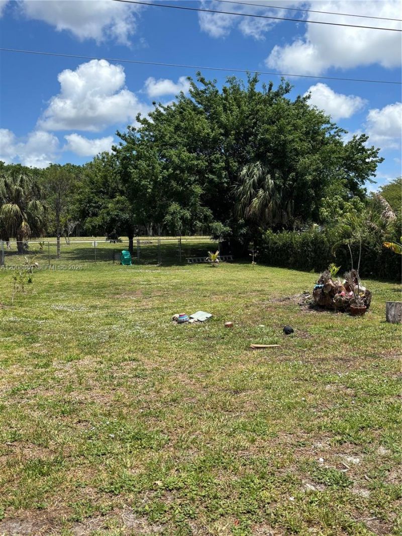 7471 SW 1st St, Margate, FL 33068 Photo