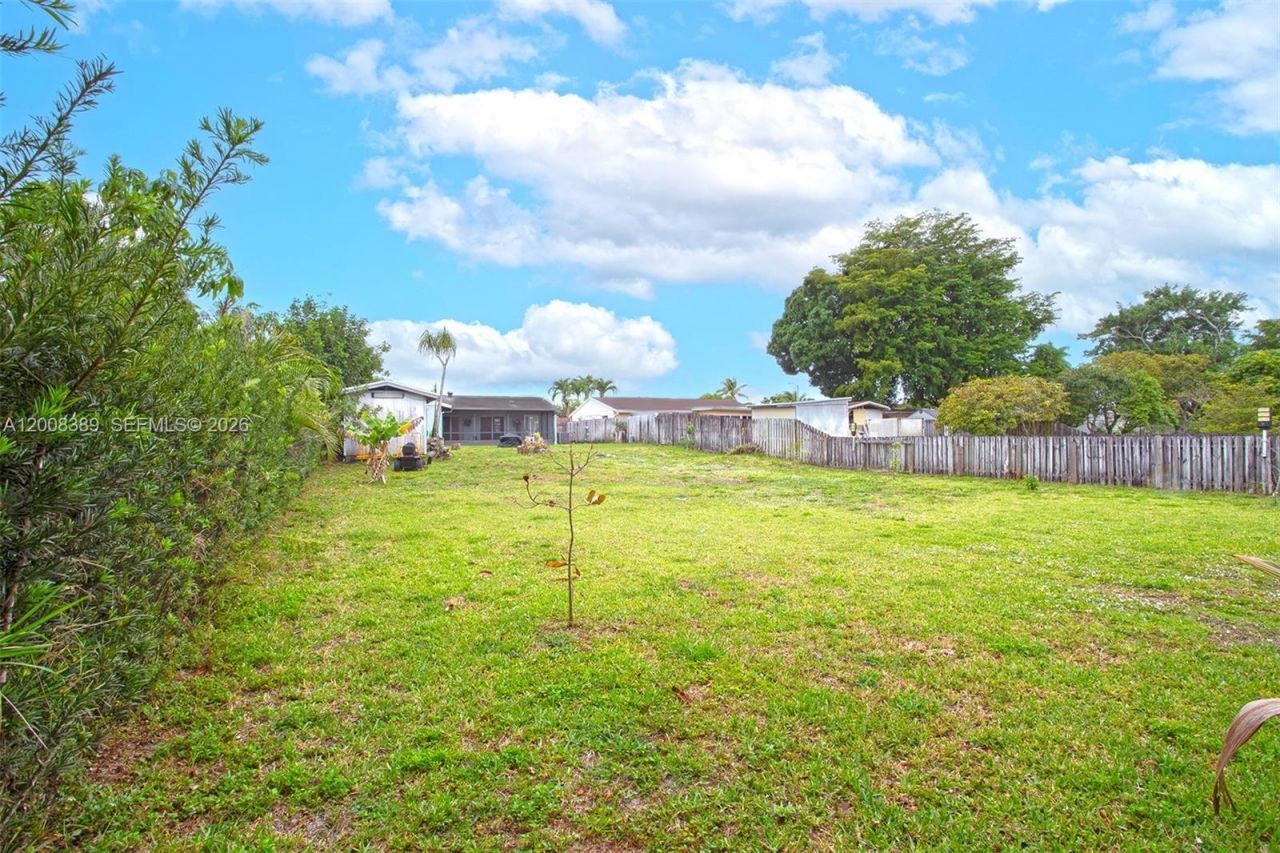 7471 SW 1st St, Margate, FL 33068 Photo