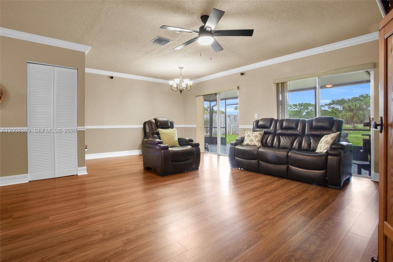 7471 SW 1st St, Margate, FL 33068 Photo