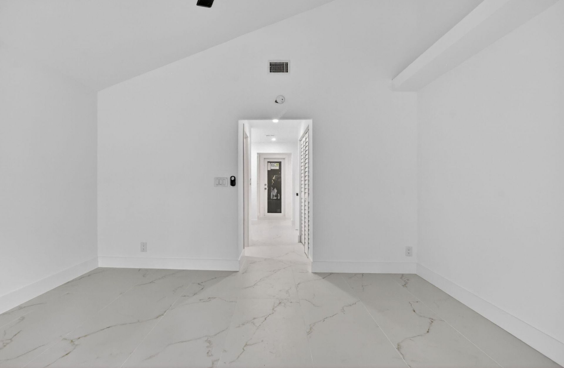 4701 NW 1st Place, Deerfield Beach, FL 33442 Photo