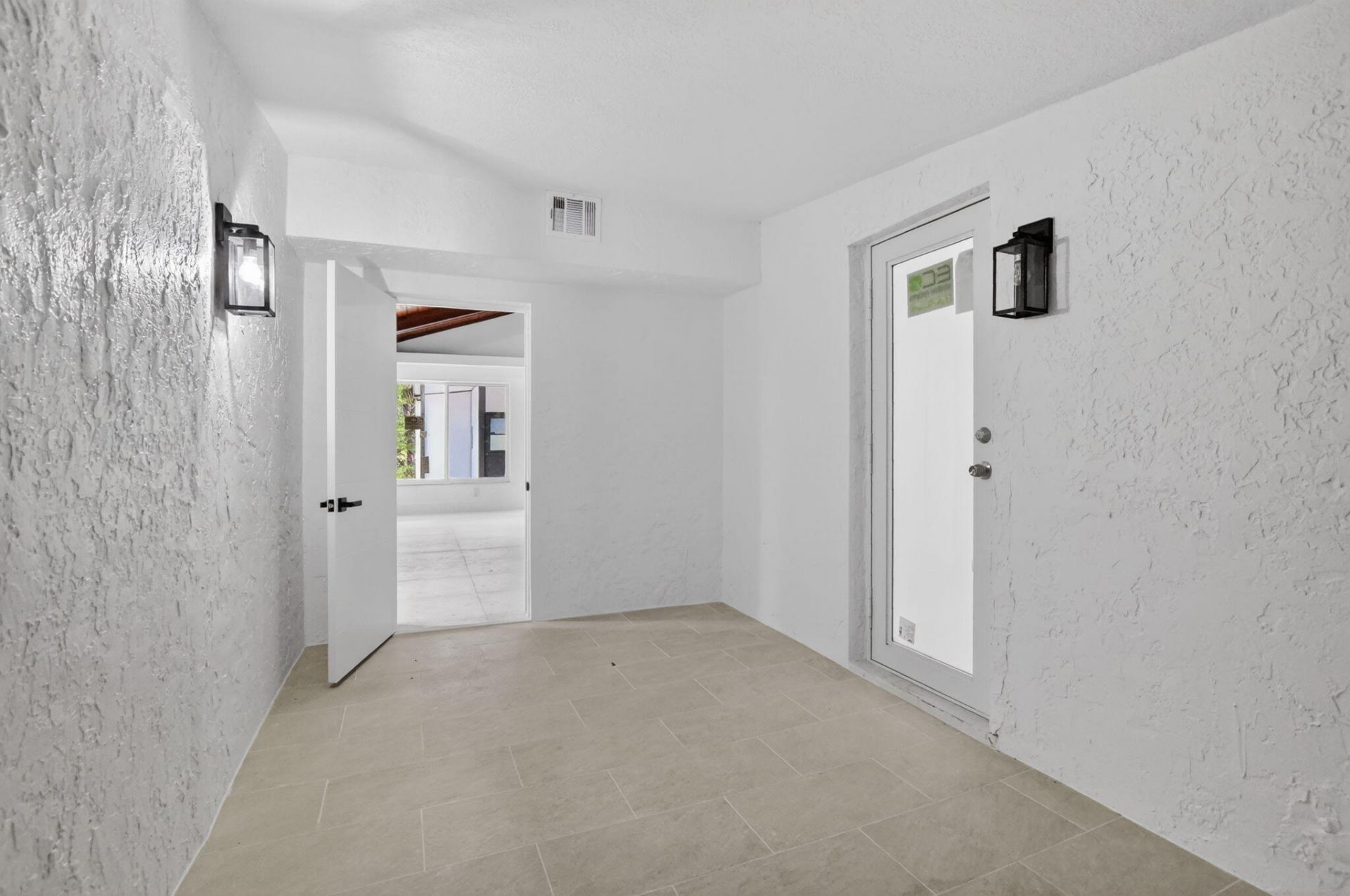 4701 NW 1st Place, Deerfield Beach, FL 33442 Photo