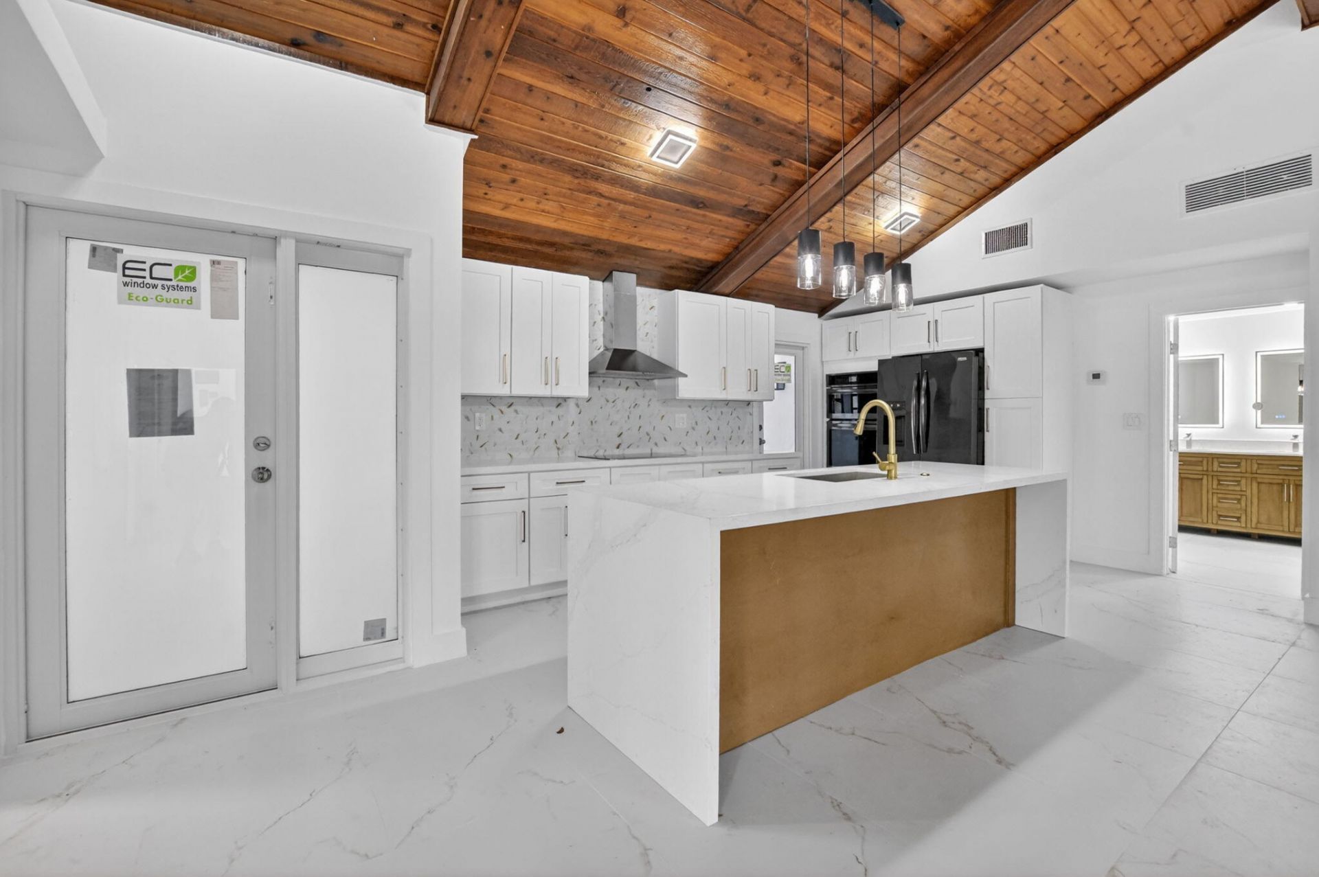 4701 NW 1st Place, Deerfield Beach, FL 33442 Photo