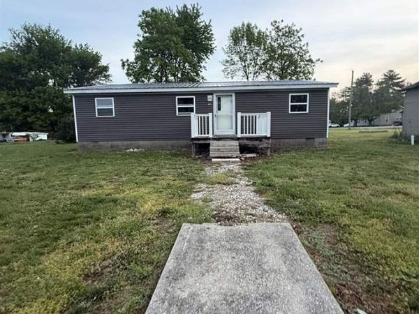 7627 E Terhune Street, Duggar, IN 47848