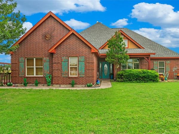 5660 Veal Station Road, Weatherford, TX 76085