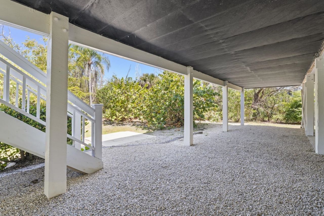 207 Daniel Dr, Sanibel, FL 33957 Photo