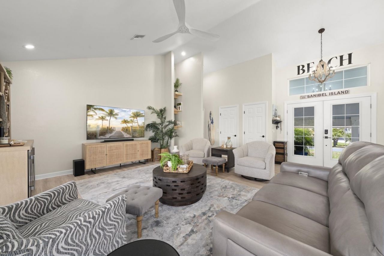 207 Daniel Dr, Sanibel, FL 33957 Photo