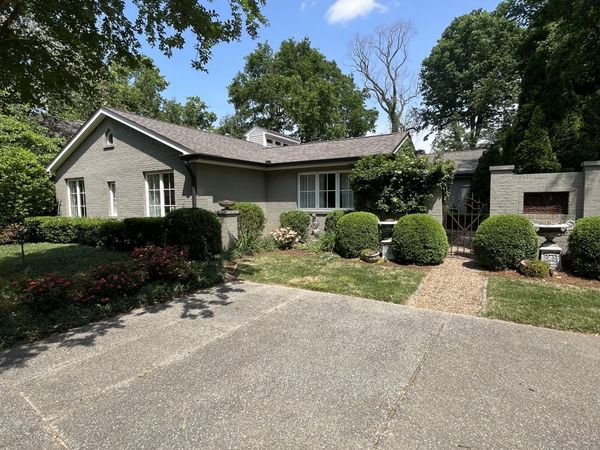 210 Battle Ave, Franklin, TN 37064