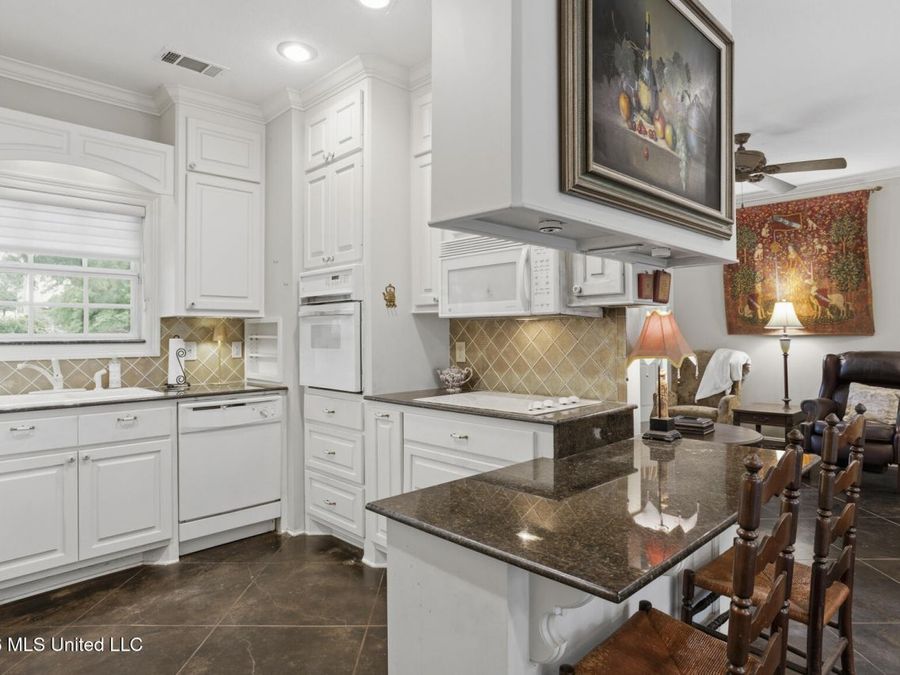 Property Image 63