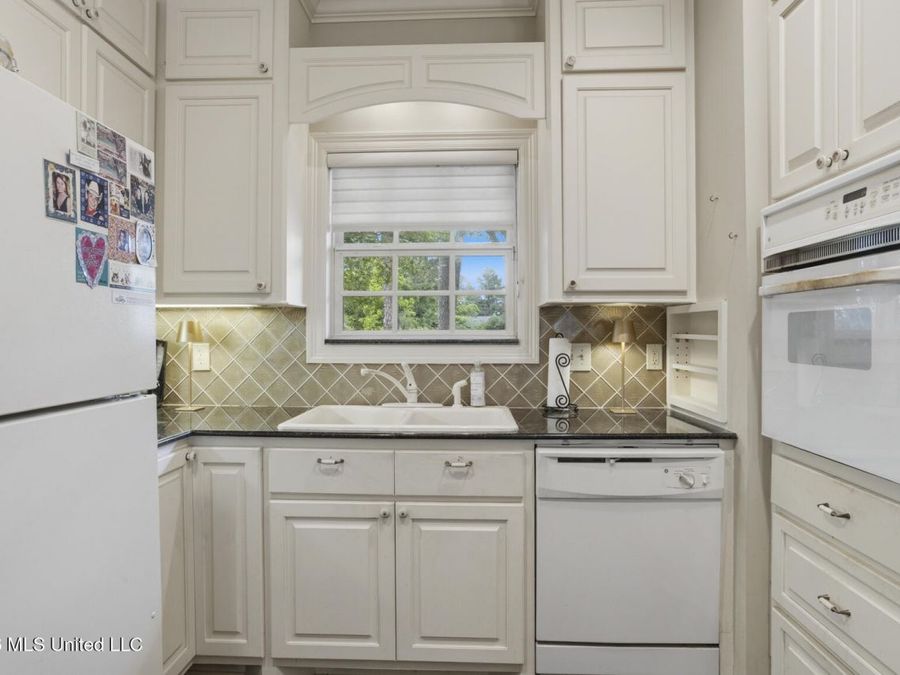 Property Image 64
