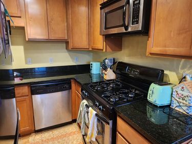 440 Ridgewood Avenue, Unit 204, Minneapolis, MN 55403