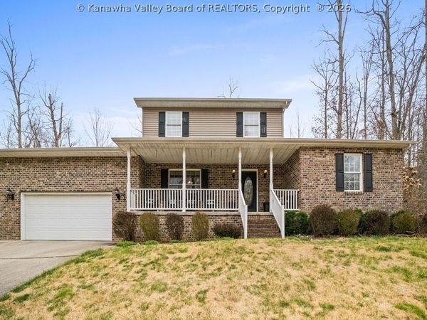 601 Valley Drive, Elkview, WV 25071