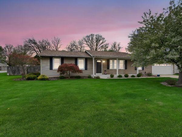 51835 Candy Lane, Granger, IN 46530