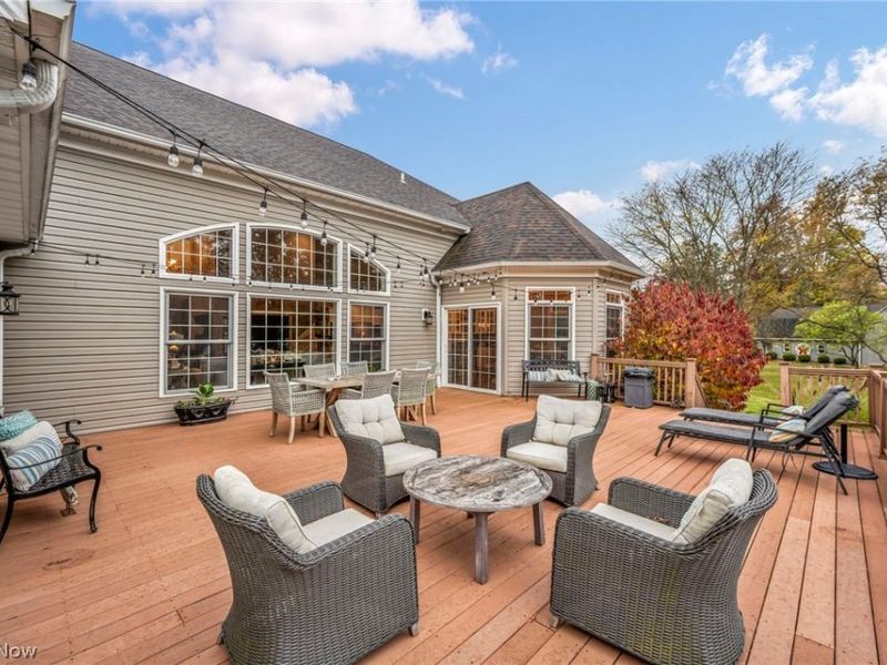 8933 Mountain View Drive, Mentor, OH 44060 Photo 48