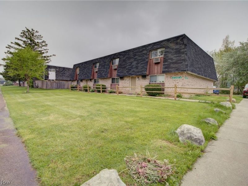 1505 Herbert Drive, Lorain, OH 44053 Photo 2