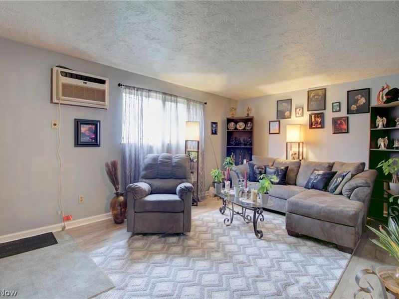 1505 Herbert Drive, Lorain, OH 44053 Photo 4