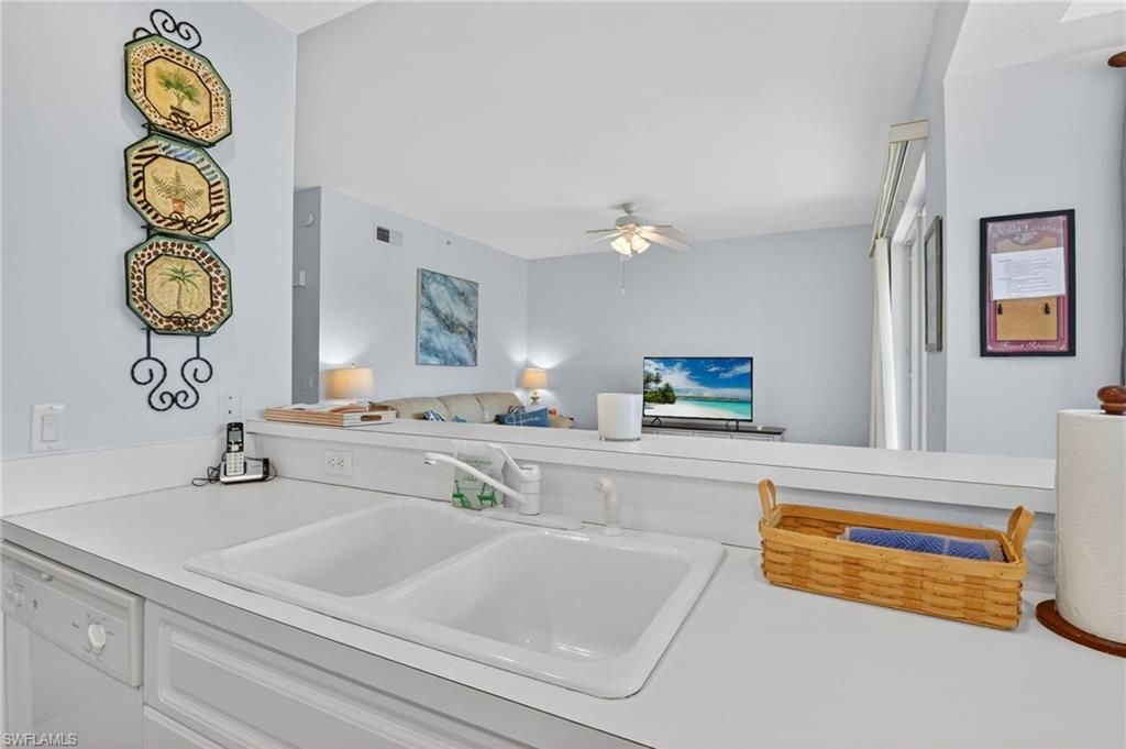 3830 Sawgrass Way, Unit 2922, Naples, FL 34112 Photo
