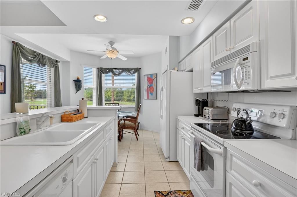 3830 Sawgrass Way, Unit 2922, Naples, FL 34112 Photo