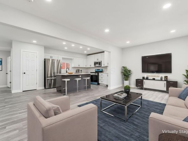 905 Carpenter Street, Columbus, OH 43206