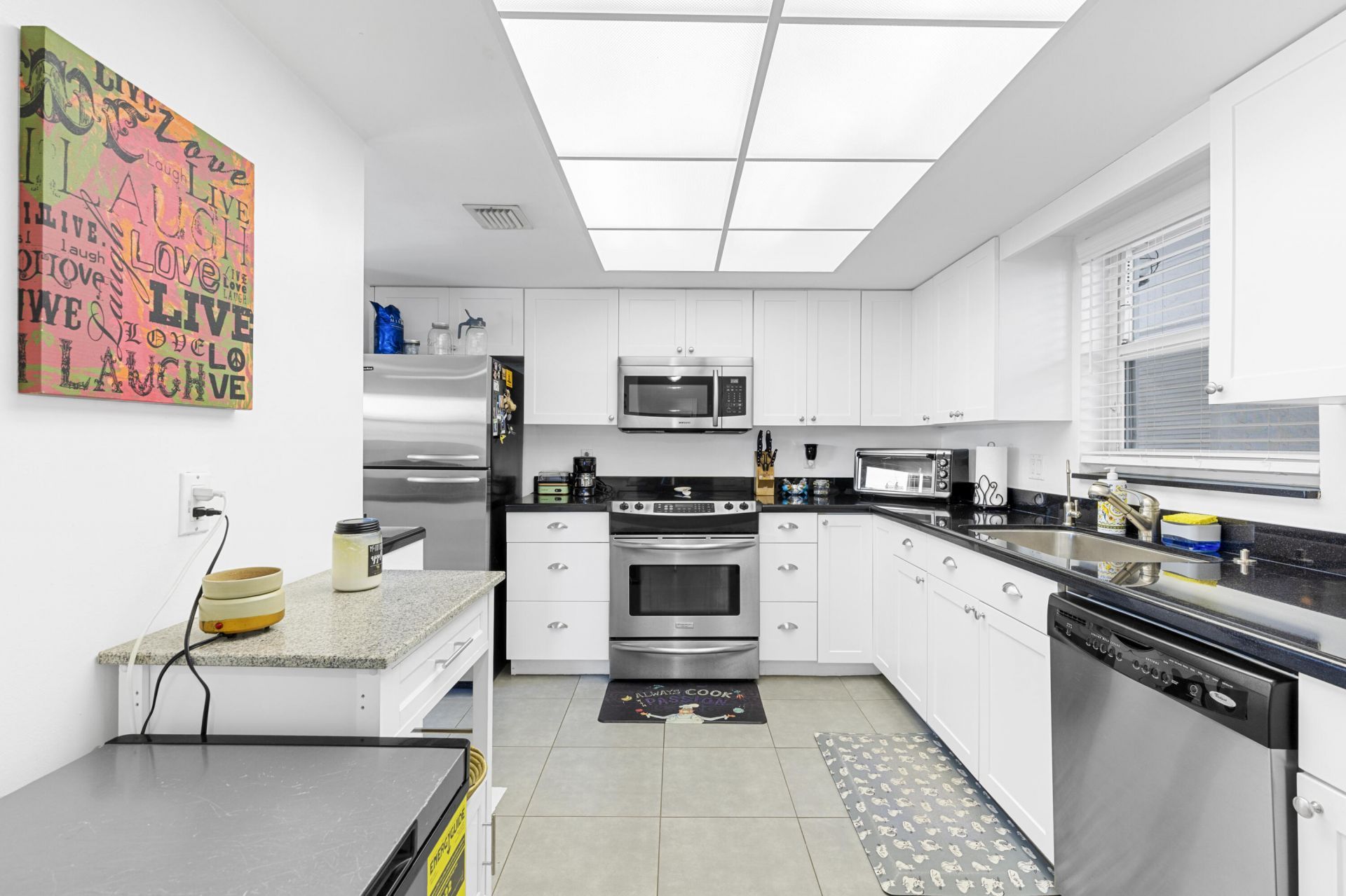 1212 SE 2nd Court, Unit 303, Fort Lauderdale, FL 33301 Photo