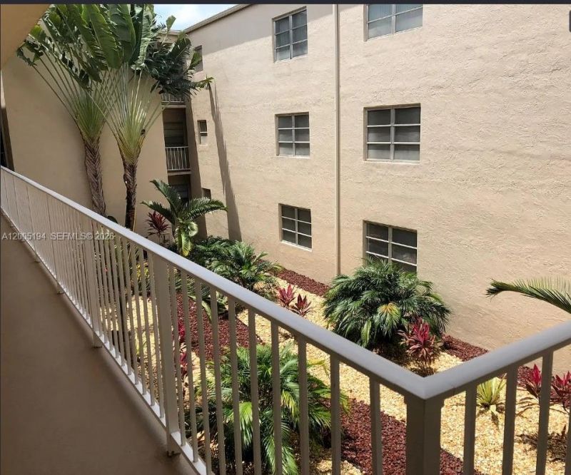 7705 SW 86th St , Unit B-211, Miami, FL 33143 Photo