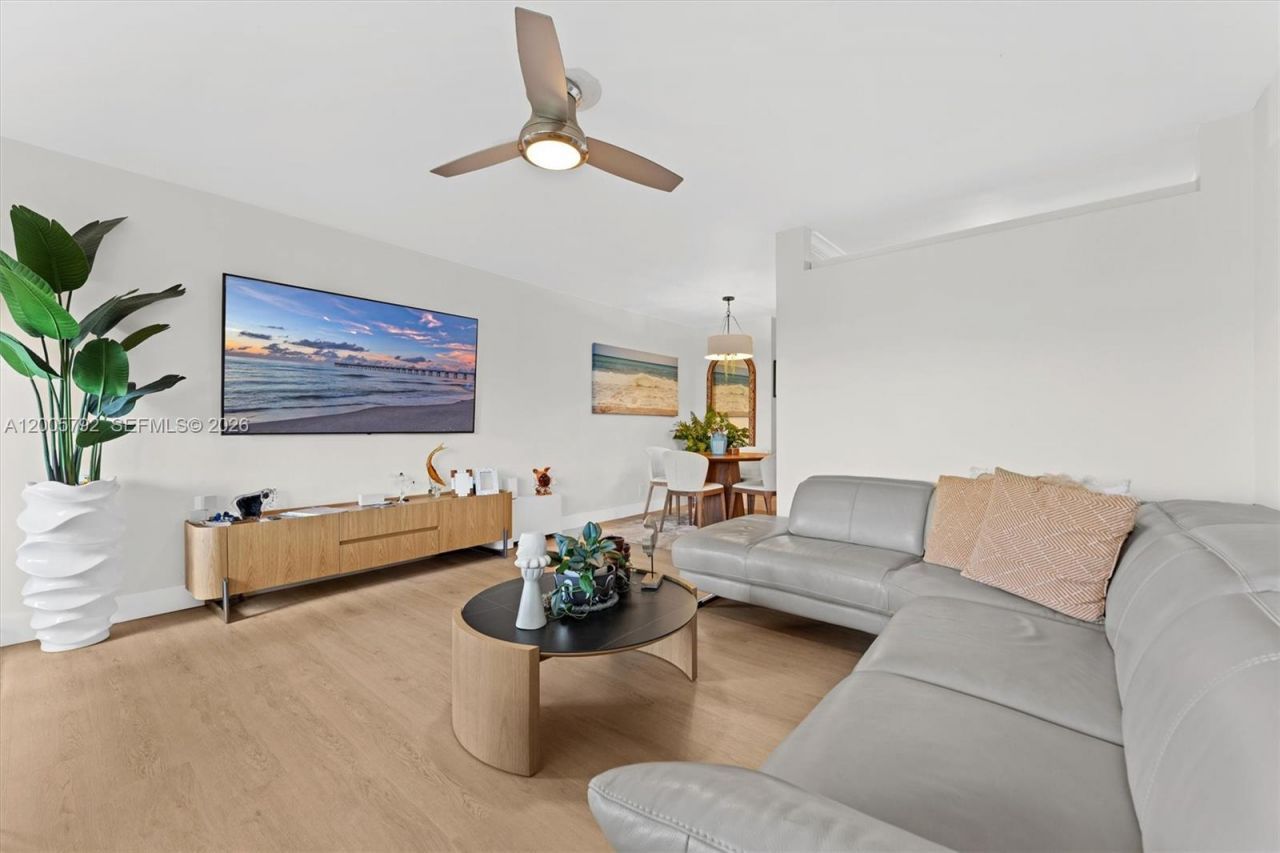 900 Atlantic Shores Blvd, Unit 116, Hallandale Beach, FL 33009 Photo