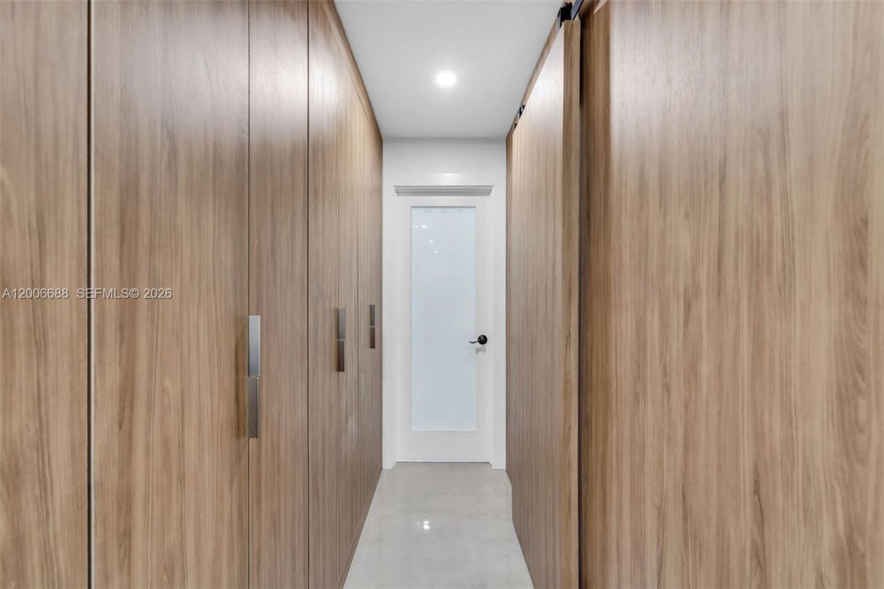 8241 NW 182nd St , Hialeah, FL 33015 Photo