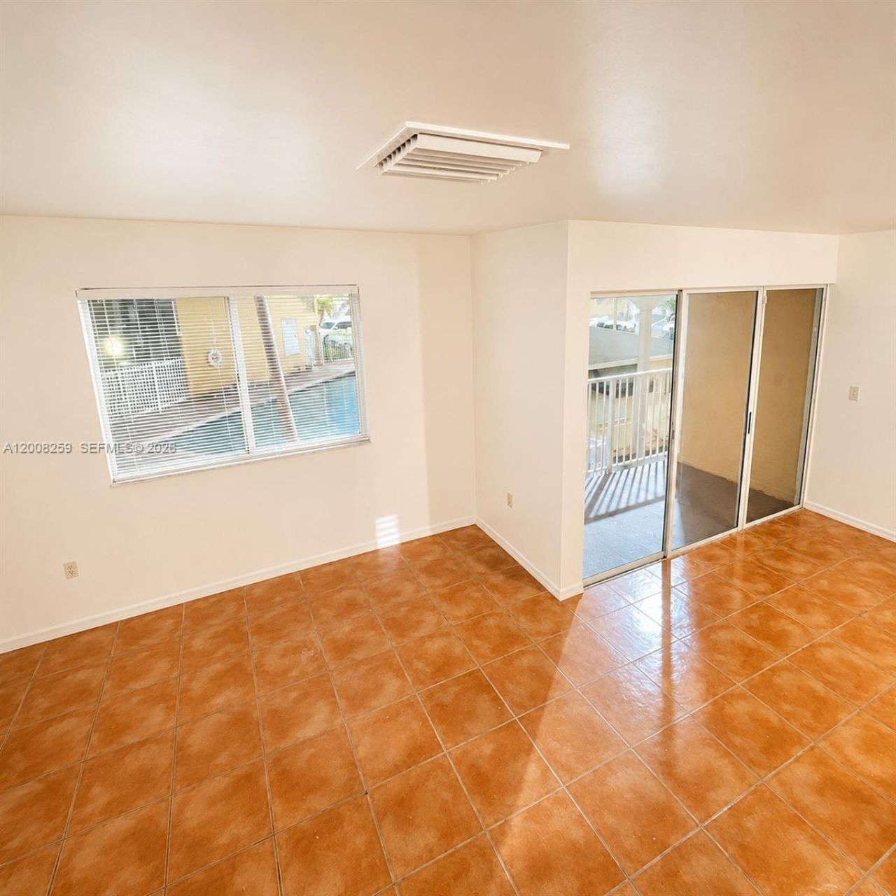 6235 SW Kendale Lakes Cir, Unit 239, Miami, FL 33183 Photo