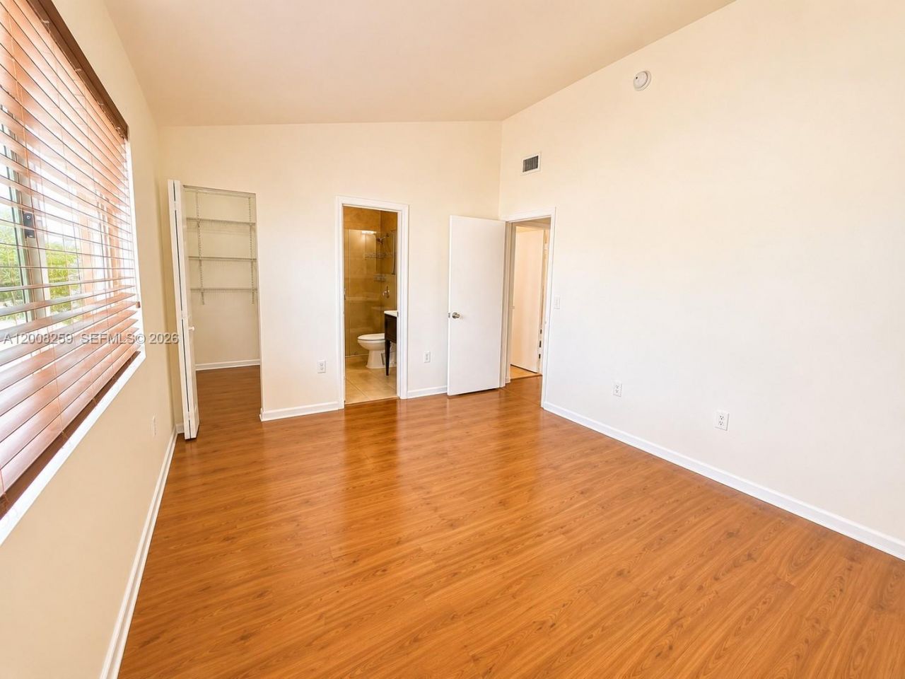 6235 SW Kendale Lakes Cir, Unit 239, Miami, FL 33183 Photo