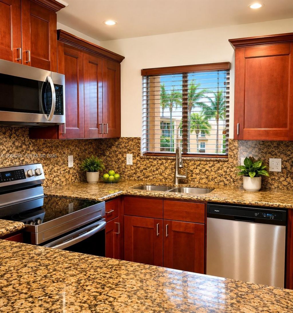 6235 SW Kendale Lakes Cir, Unit 239, Miami, FL 33183 Photo