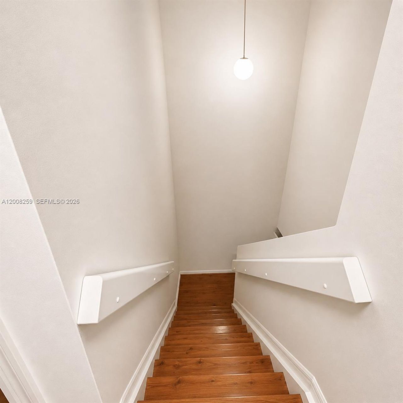 6235 SW Kendale Lakes Cir, Unit 239, Miami, FL 33183 Photo