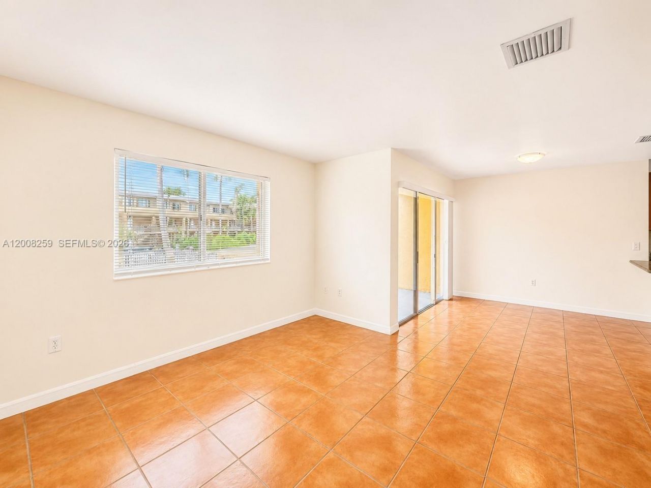 6235 SW Kendale Lakes Cir, Unit 239, Miami, FL 33183 Photo
