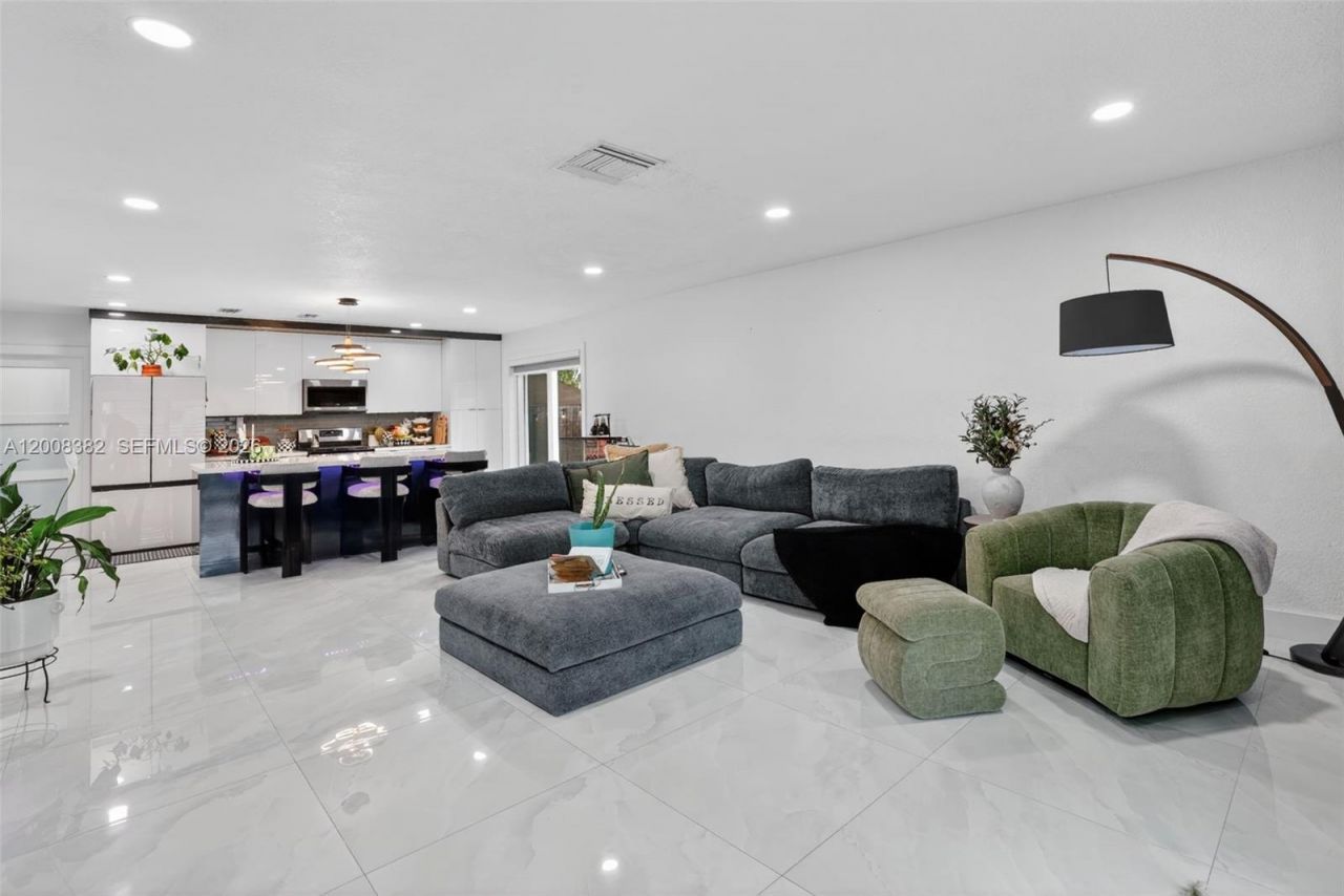 18931 SW 97th Ave , Cutler Bay, FL 33157 Photo