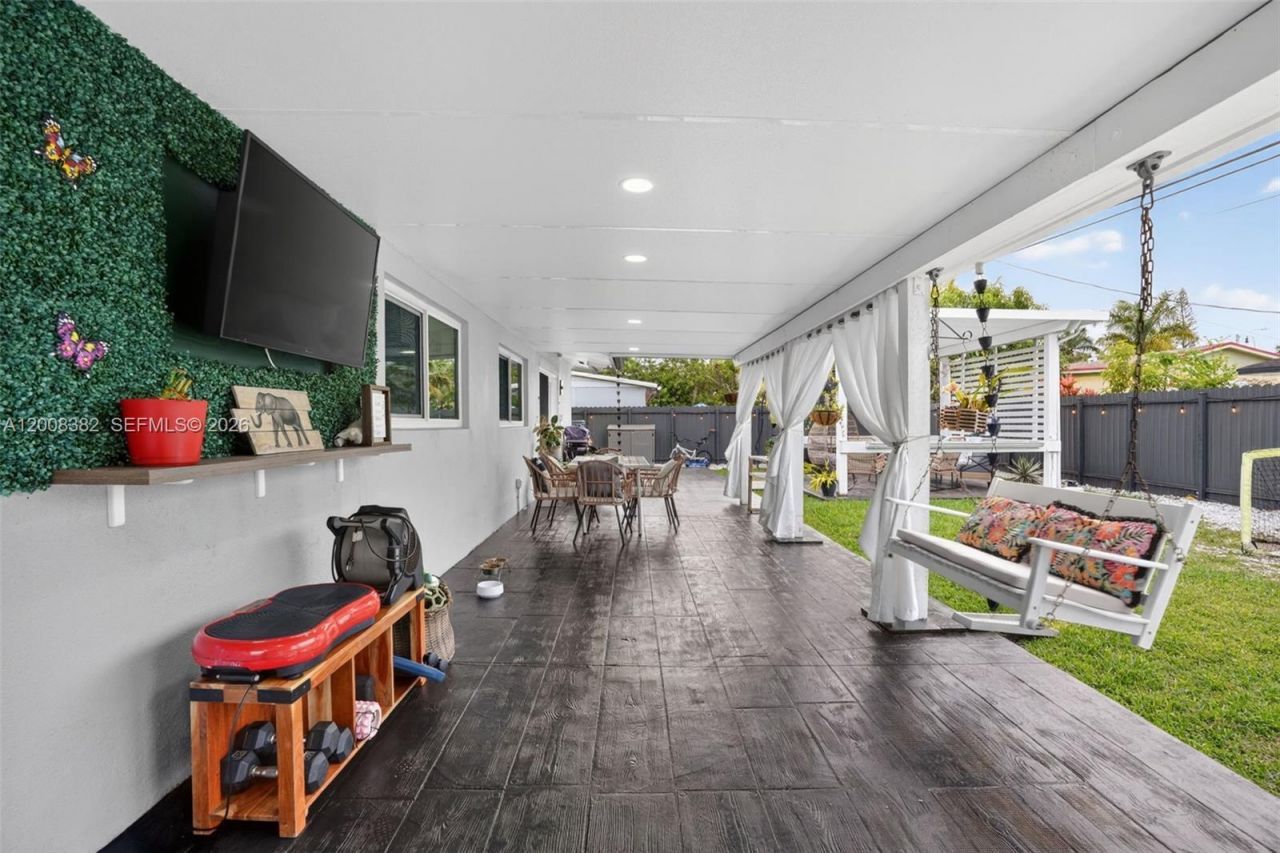 18931 SW 97th Ave , Cutler Bay, FL 33157 Photo