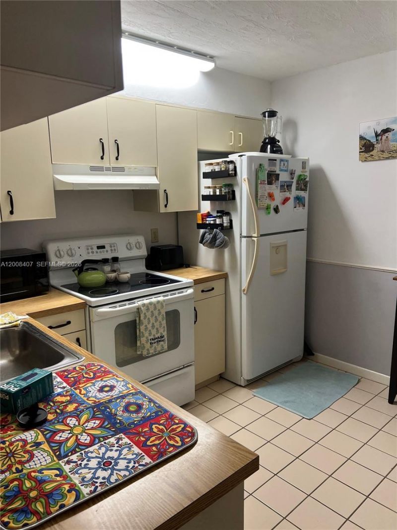 980 Constitution Dr , Unit 980F, Homestead, FL 33034 Photo