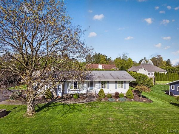 8 Bayberry Lane , Whitesboro, NY 13492