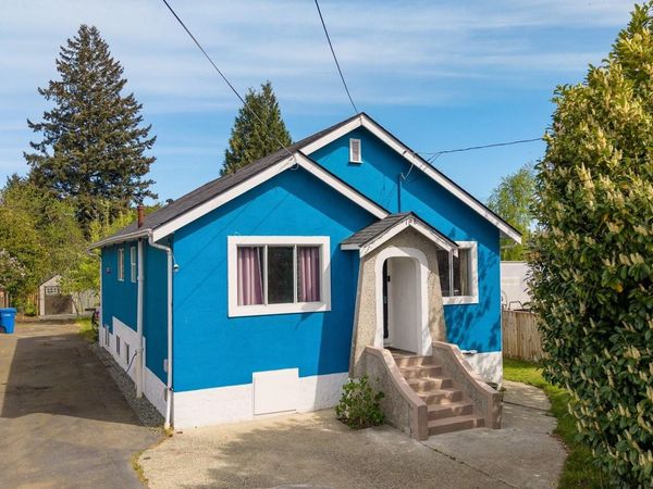 788 Bruce Ave , Nanaimo, BC V9R 3Z5